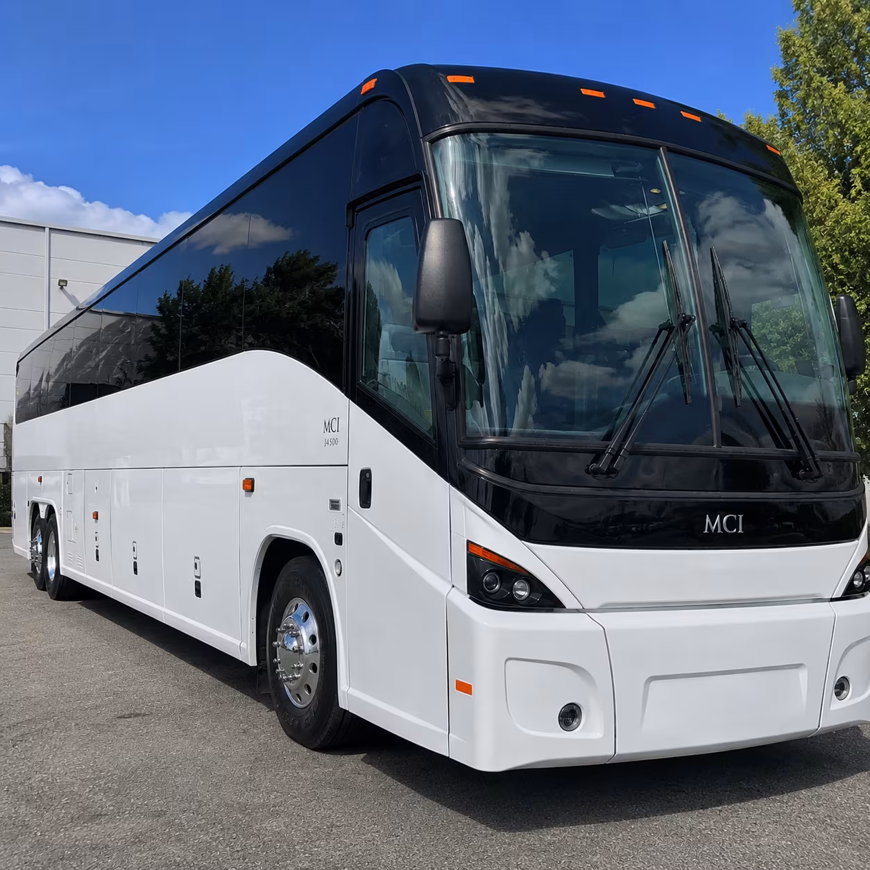 employee shuttles for washington offices and job sites