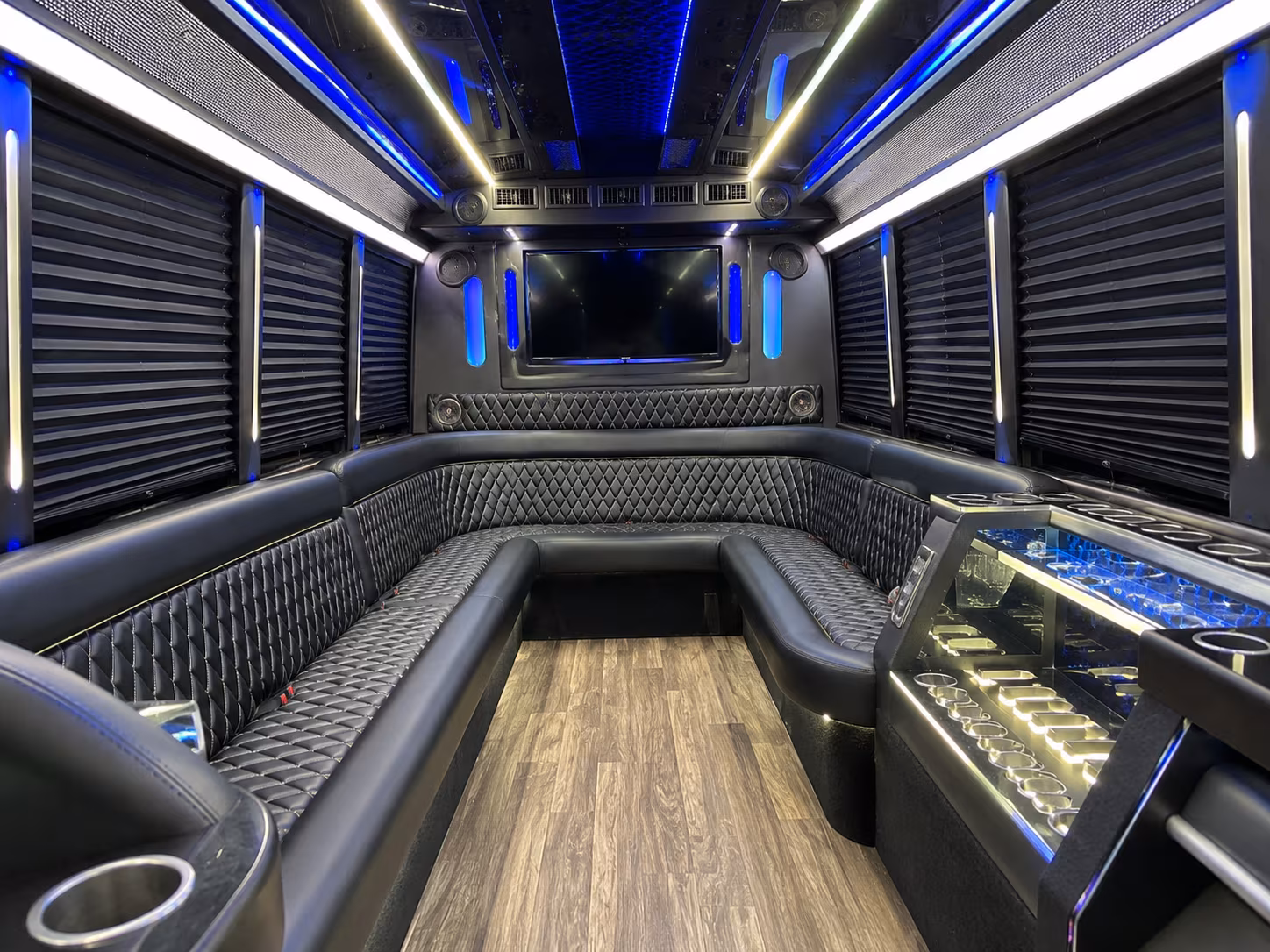 rent a washington prom party bus or charter bus today